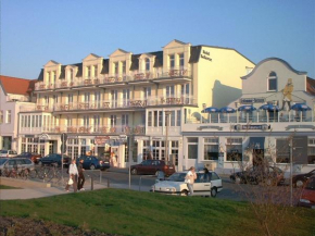 Гостиница Hotel Bellevue Warnemünde  Варнемюнде